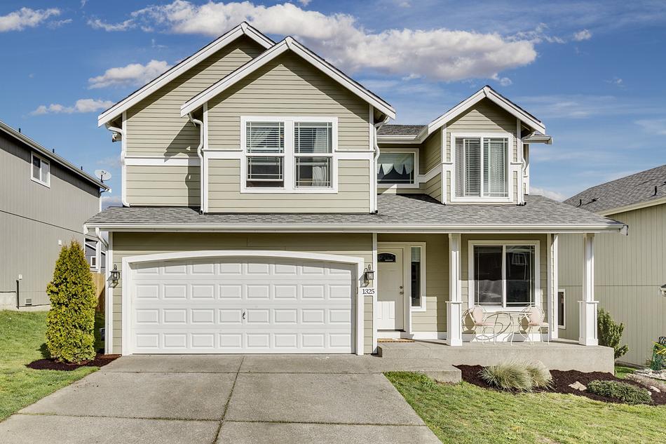 Driveway House Suburb