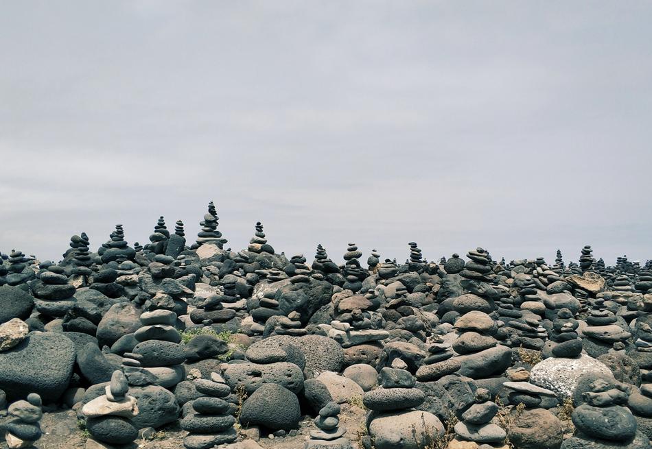 Puerto De La Cruz Stones
