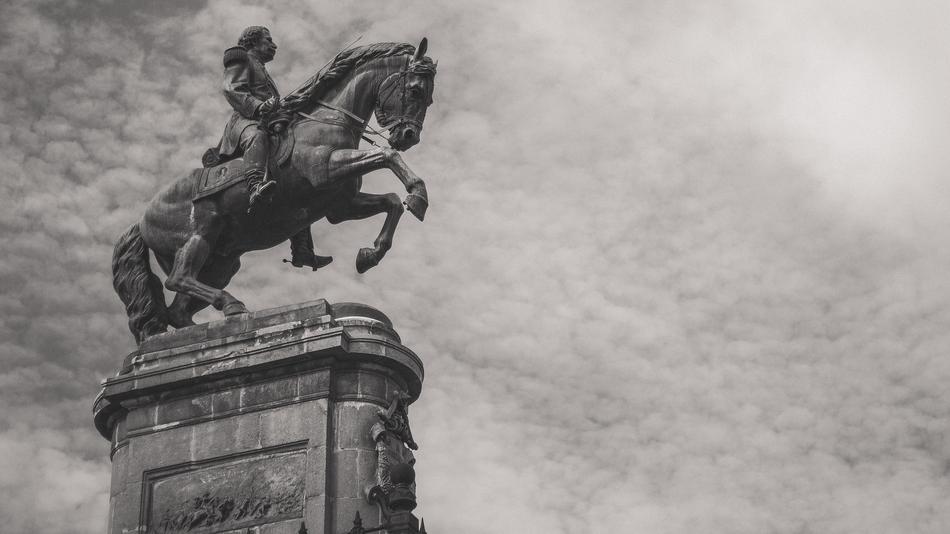 gonzalez ortega Statue Horse Monument