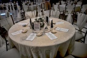 elegant set table