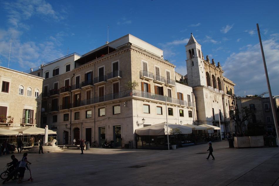 city street landscape