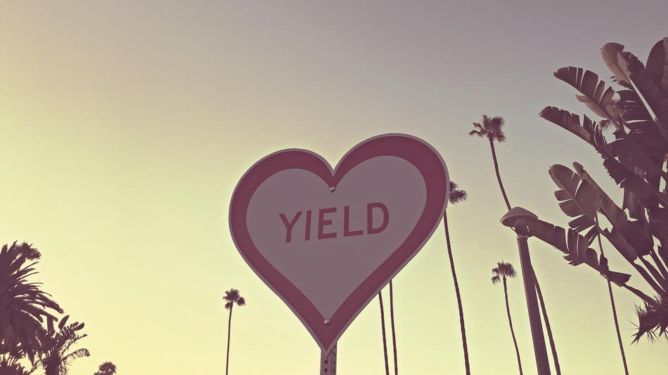 heart lettering red palm trees