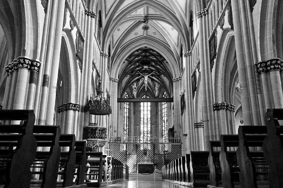 unusual architecture the religion of christianity