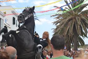 People Competition Parade