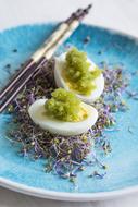 boiled eggs with wasabi