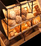 Store baked goods on display