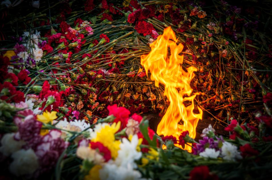 May 9 holiday fire flowers