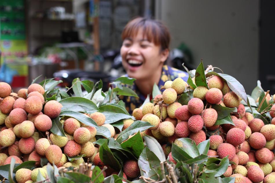 happy girl at the fruit market