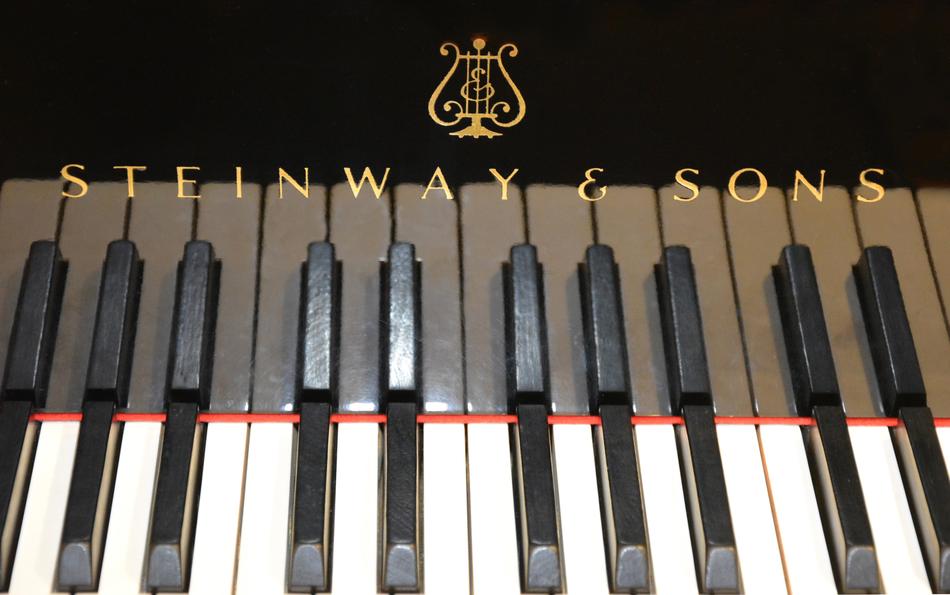 luxury steenway Piano, detail with logo