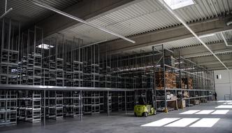 Warehouse Shelves High Bay