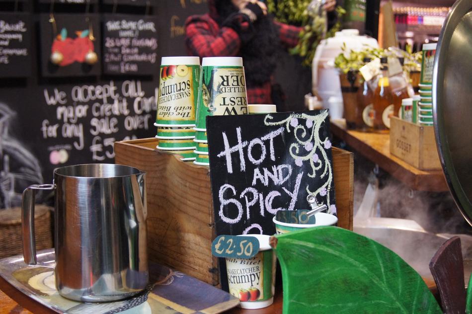 spicy christmas drink