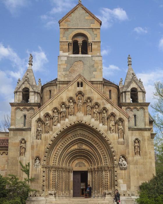 Budapest Church Architecture