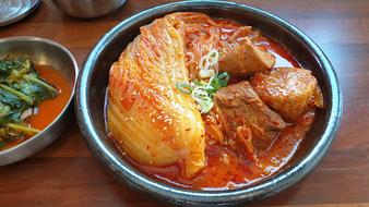 tomato soup with meat and vegetables