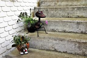 funny green plant pots