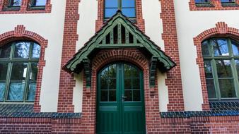 green doors to the Cypriot house