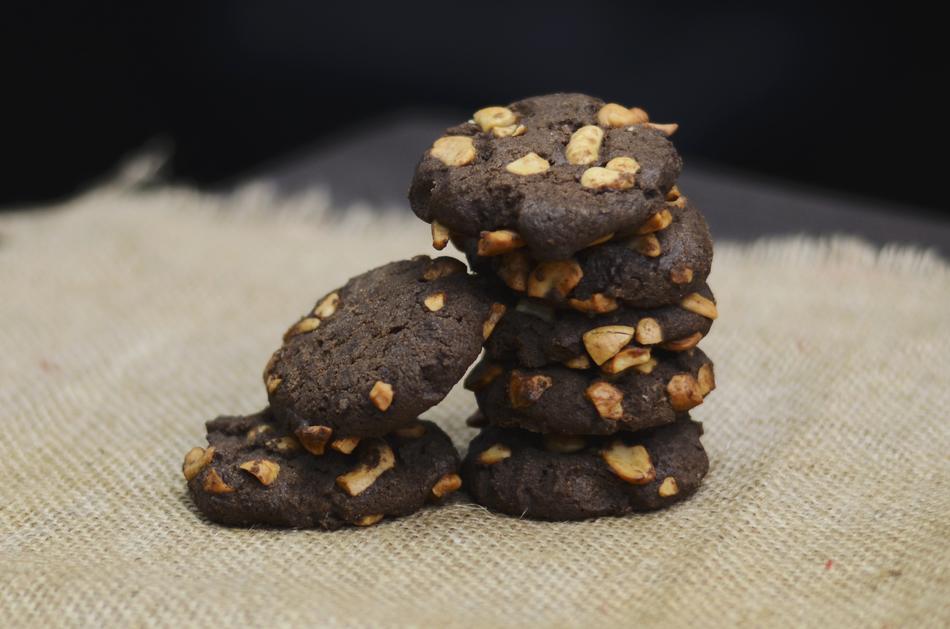 Chocolate chip cookies with nuts