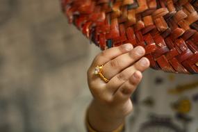 Child Hat Ring