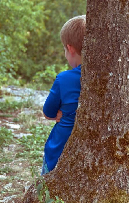 Log Boy Hide