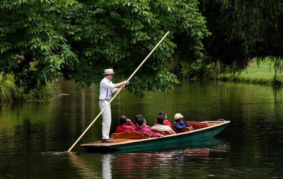 Punt Boat Couple Punter Edwardian