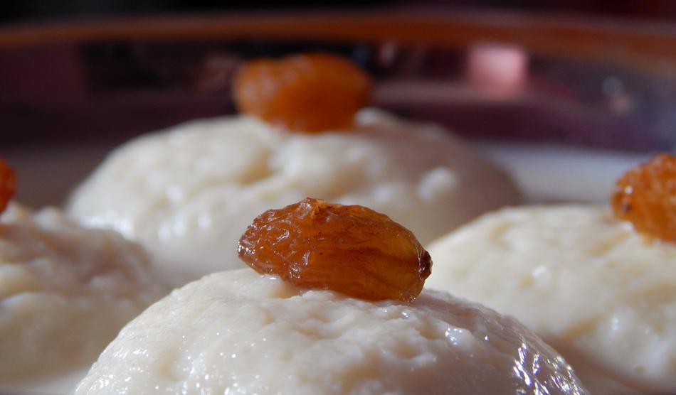 sweet dessert with raisins