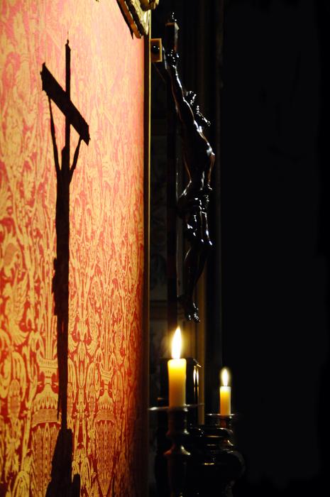 Castle Crucifix Christ