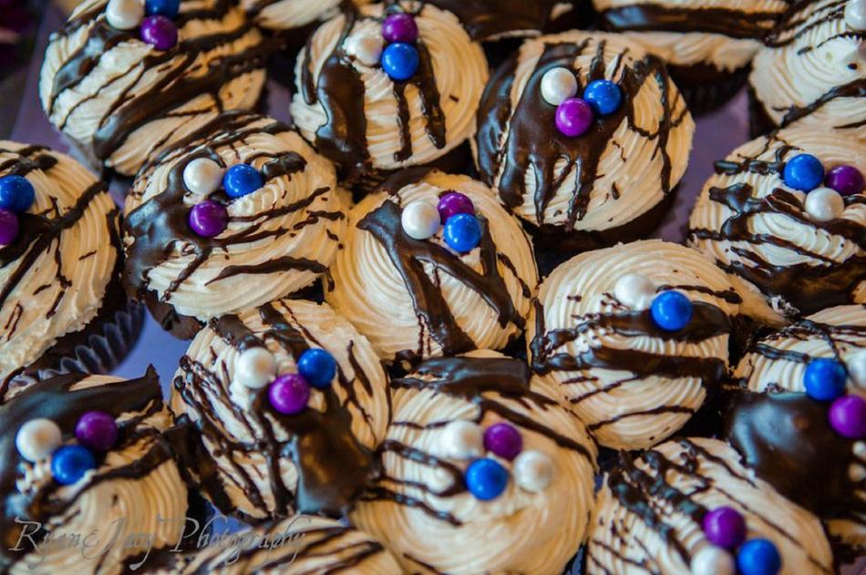 delicious sweet cakes colored