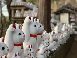 little kittens sculptures