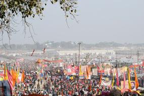 Pragraj Kumbh Crowd